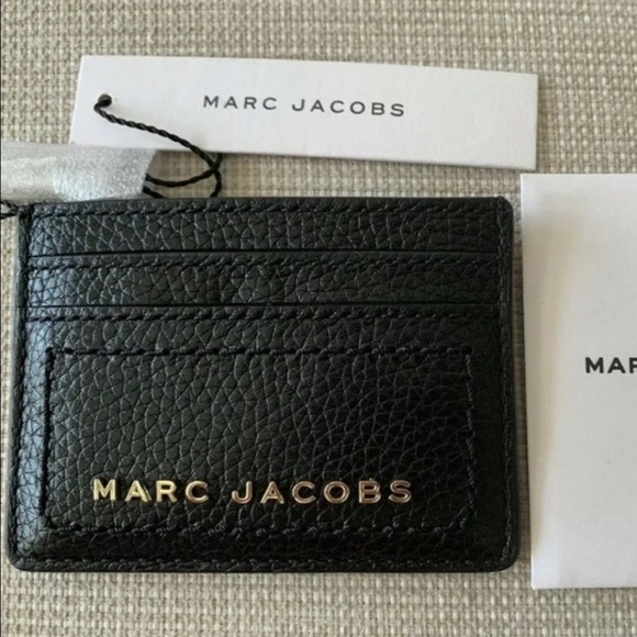 New Marc Jacobs Logo Card Holder -Black Leather Gold Tone Hardware Slim Wallet - Picture 3 of 6